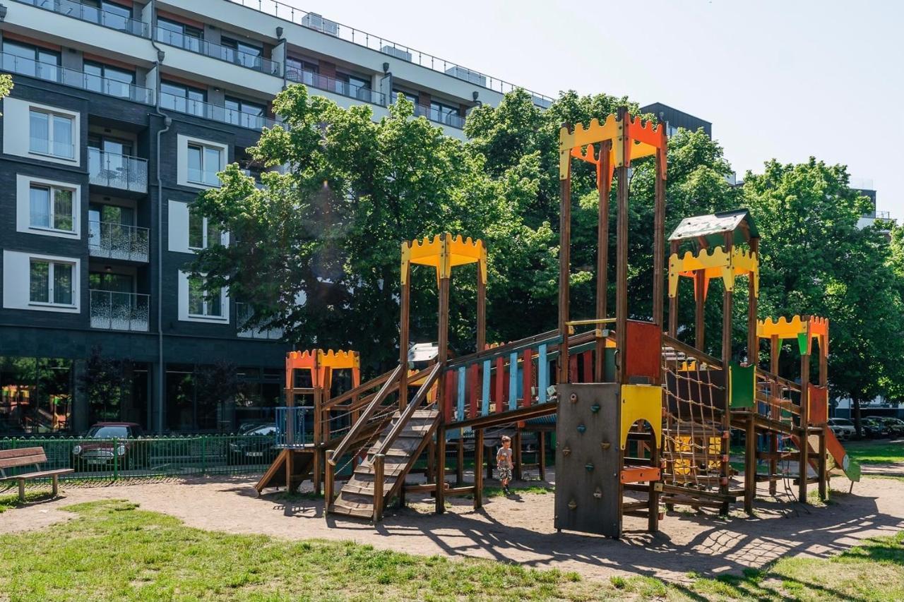 Chilliapartamenty - Nadmorskie Tarasy - Morski Z Dostepem Do Basenu Kolberg Exterior foto